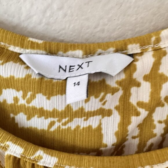 Next Pullover Top Boxy Size Medium Yellow White Green Long Sleeves - Picture 4 of 7